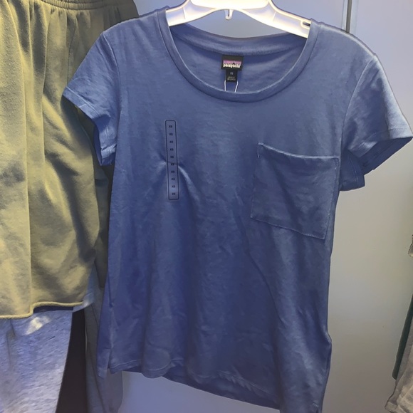 NWT Patagonia Women’s Mainstay Pocket Tee - Picture 1 of 5